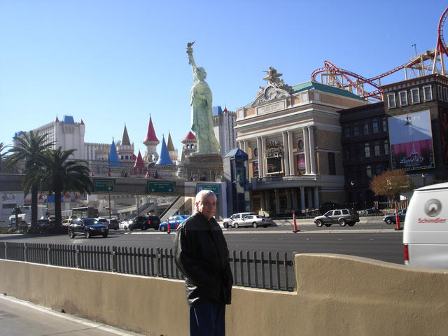 vegas Dec 2009 003