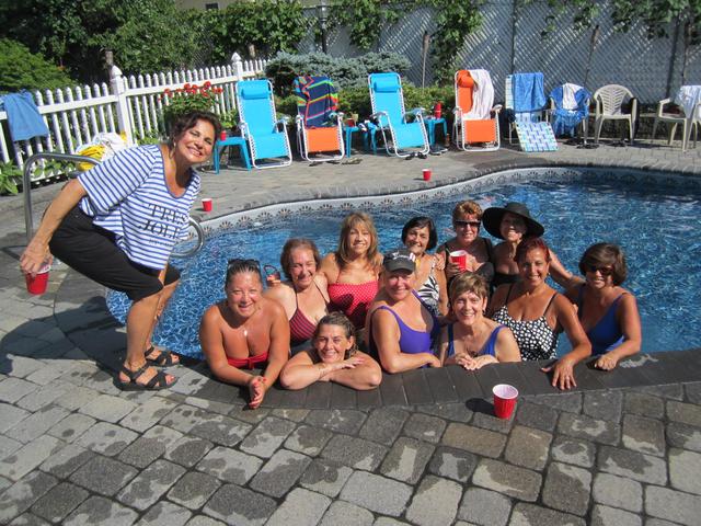 girls in pool