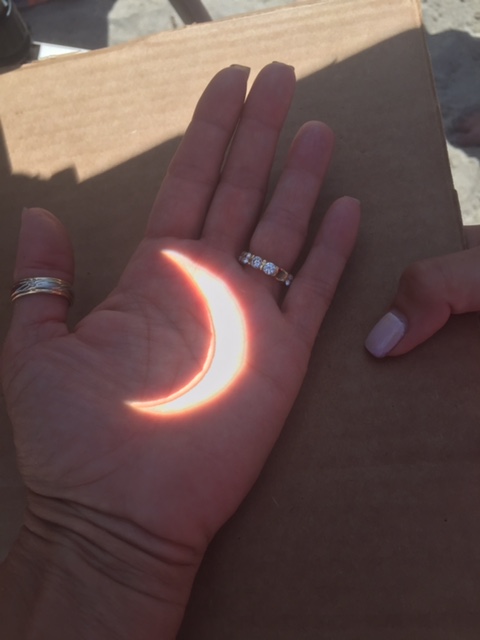 ECLIPSE ON HAND