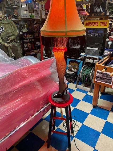 garage new leg lamp