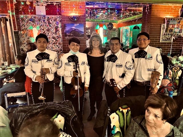 EVA 76 MARIACHIS WITH EVA