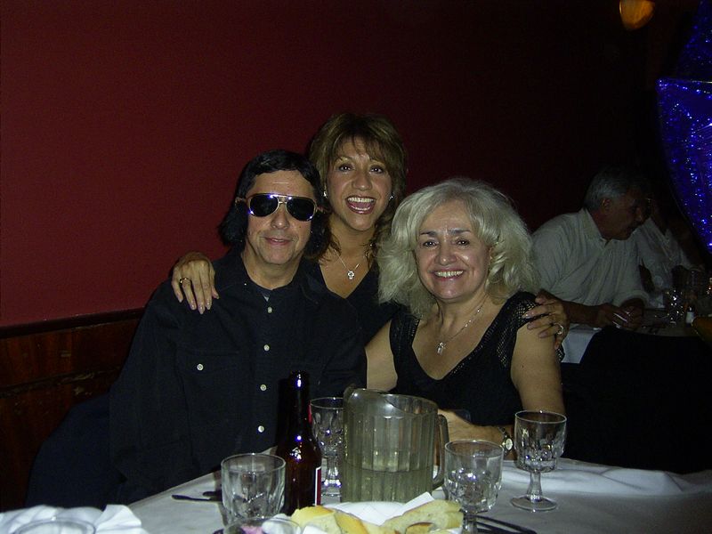 Miriam, Eva and Elvis